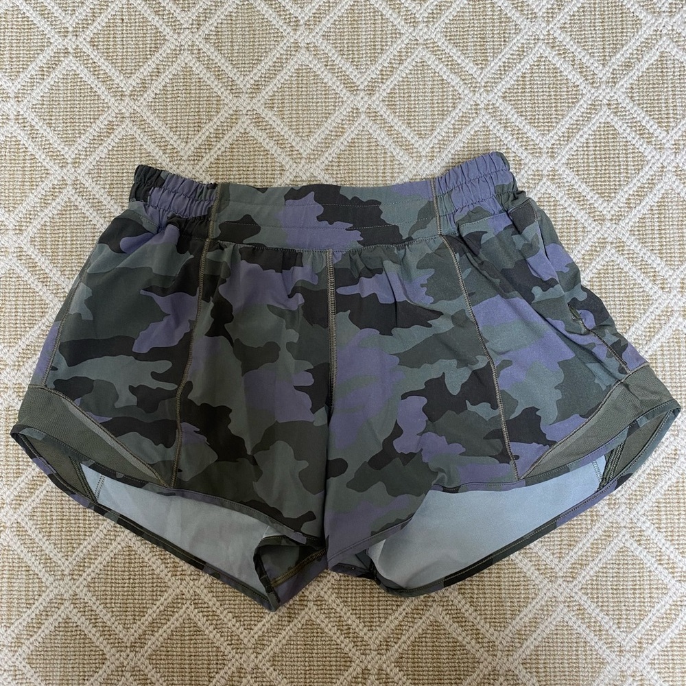 Lululemon hotty hot tall shorts